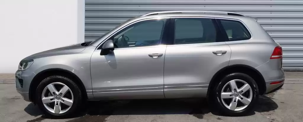 Used Volkswagen Unspecified For Sale in Doha #8016 - 1  image 